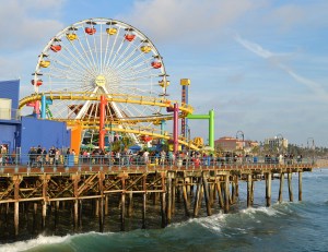 SM-Waves crashing on pier FB