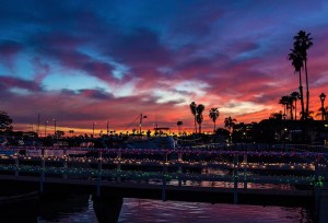 Harbor boat sunset 1000